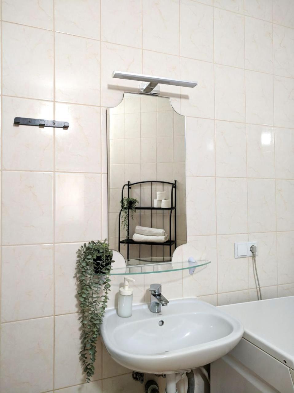 Best Apartment In The Center Mukacheve Luaran gambar